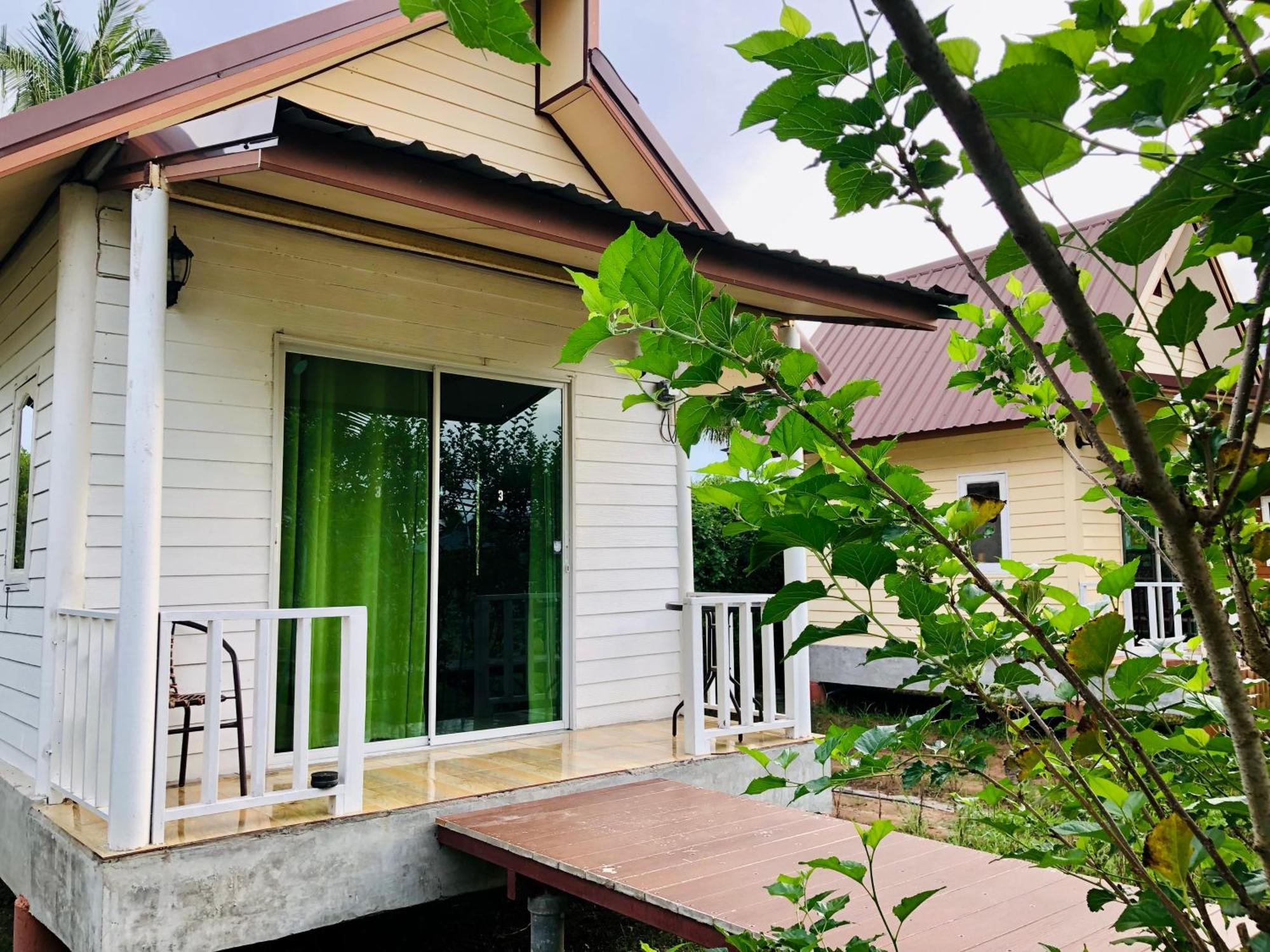 Baan Thung Home Stay Prasat Ngoại thất bức ảnh