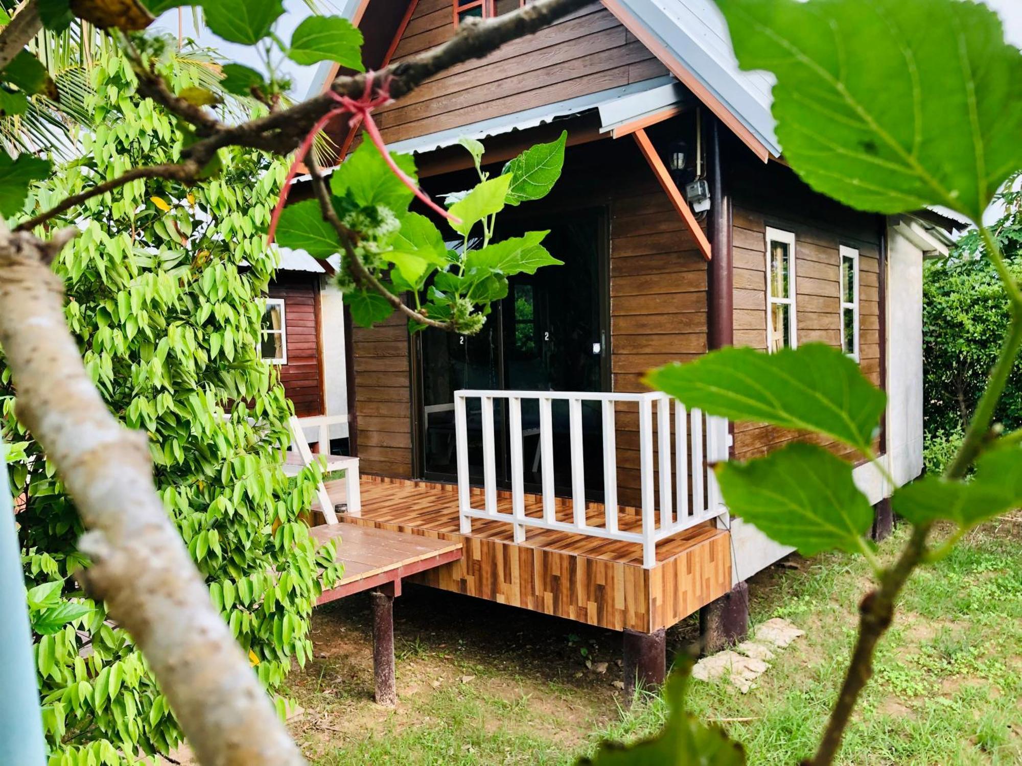 Baan Thung Home Stay Prasat Ngoại thất bức ảnh