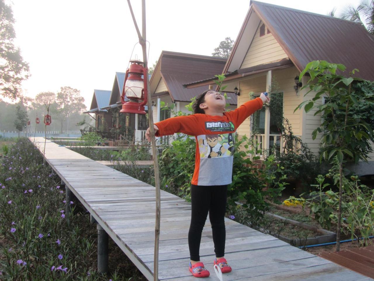 Baan Thung Home Stay Prasat Ngoại thất bức ảnh