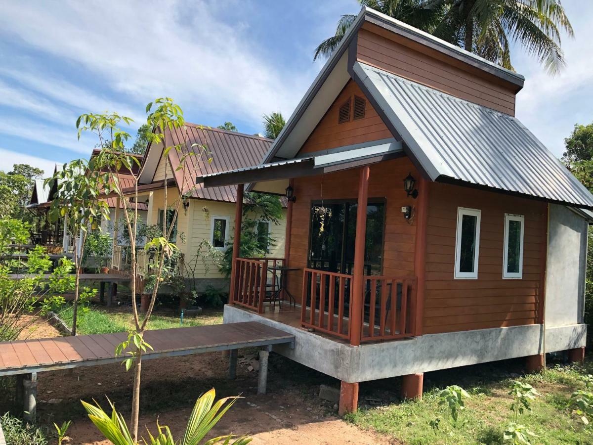 Baan Thung Home Stay Prasat Ngoại thất bức ảnh