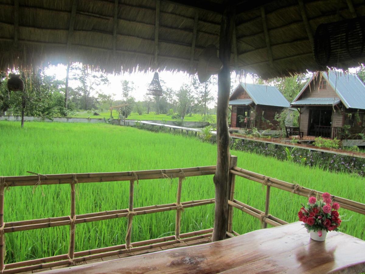 Baan Thung Home Stay Prasat Ngoại thất bức ảnh